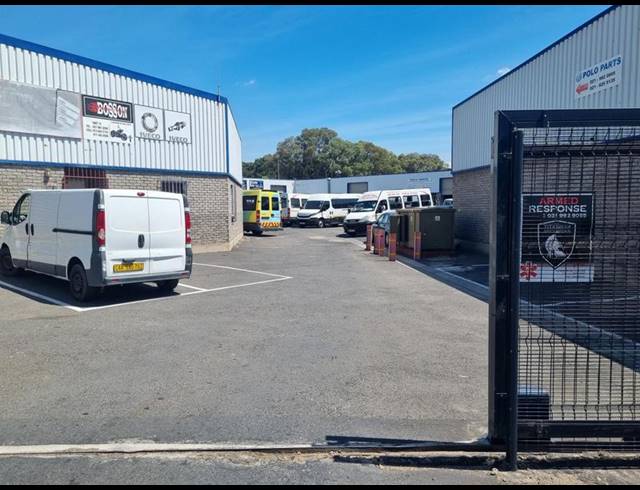 INDUSTRIAL FOR SALE IN BRACKENFELL INDUSTRIAL